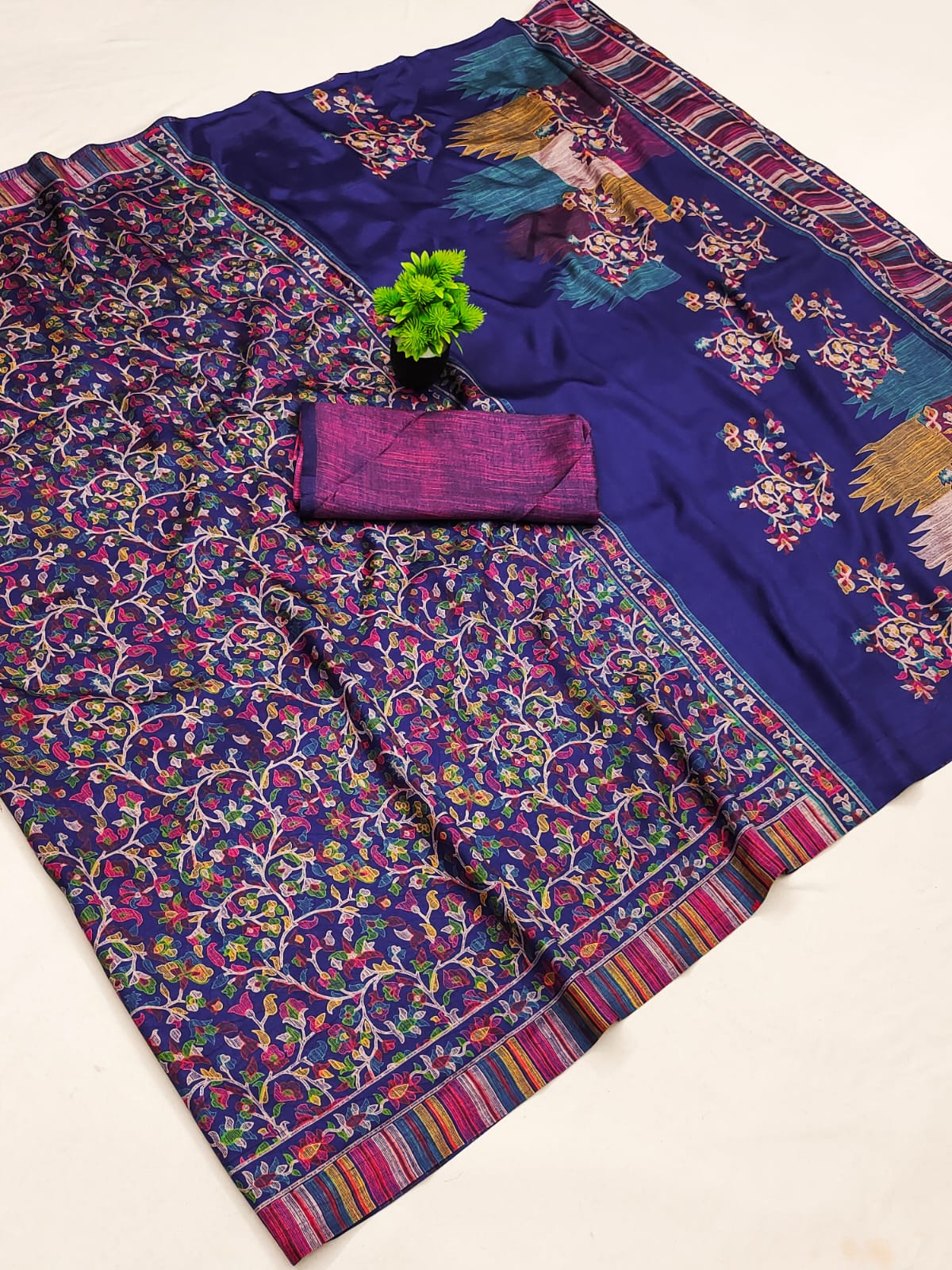 Printed Matka Silk Saree with Blouse